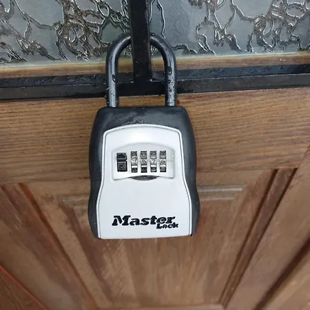 Apartment Korfes-κορφές αυτόνομη σουίτα με τζάκι στην κορφές