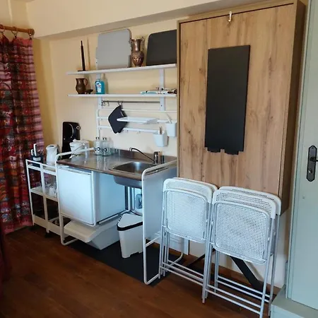 Apartment Korfes-κορφές αυτόνομη σουίτα με τζάκι στην κορφές *