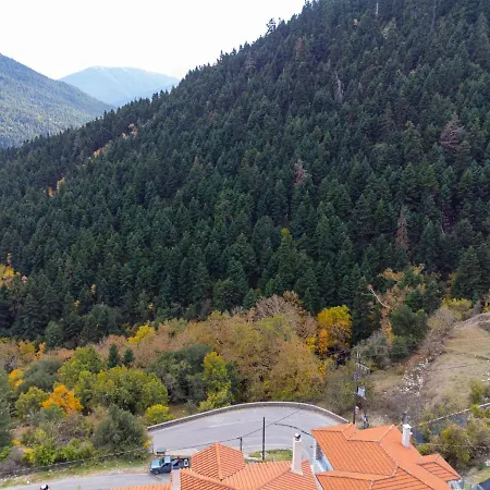 Korfes-κορφές αυτόνομη σουίτα με τζάκι στην κορφές *